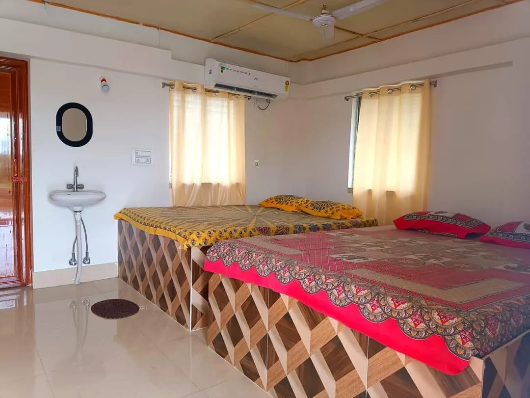 Garden View AC Room in Santiniketan